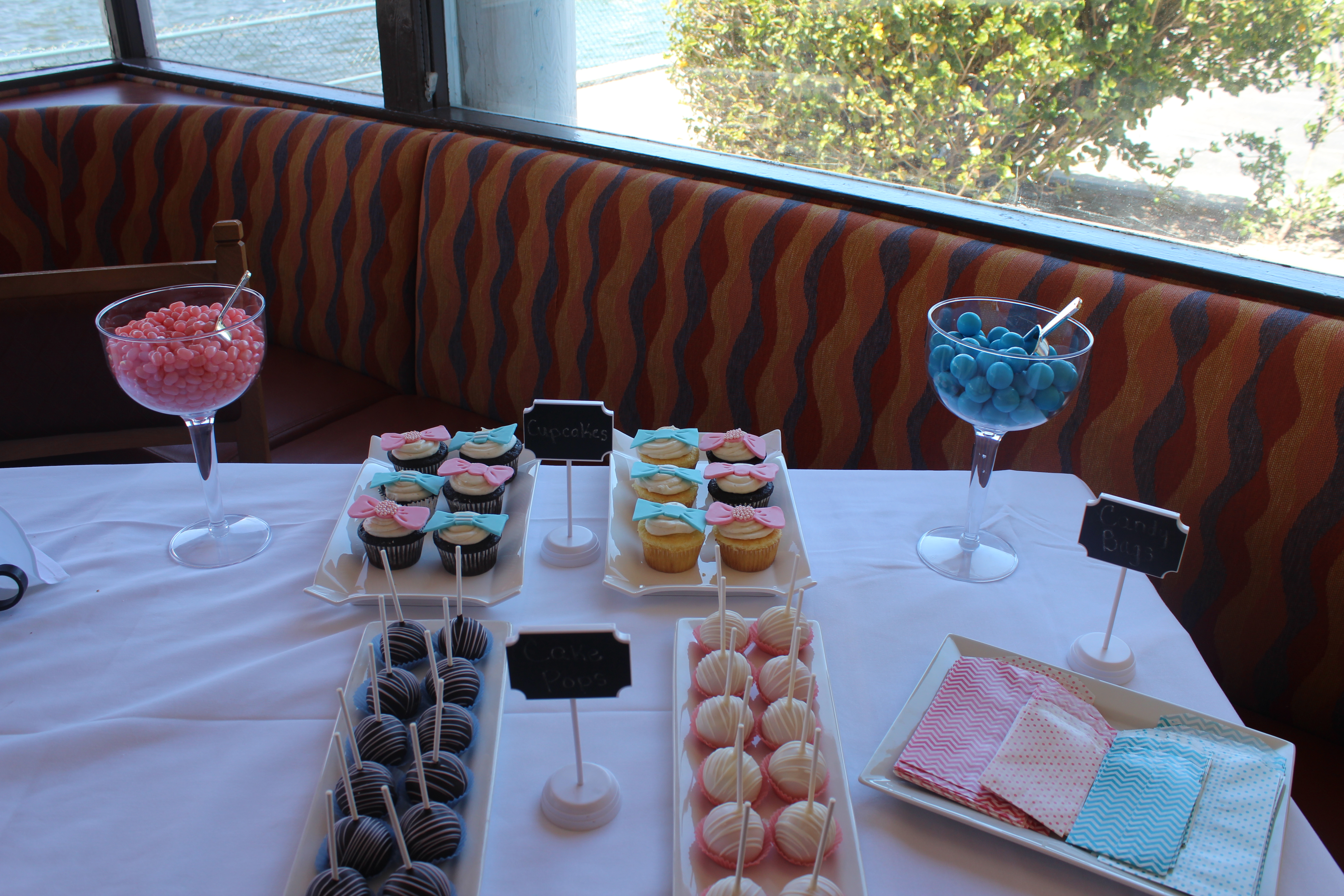 Candy & Cupcake Table